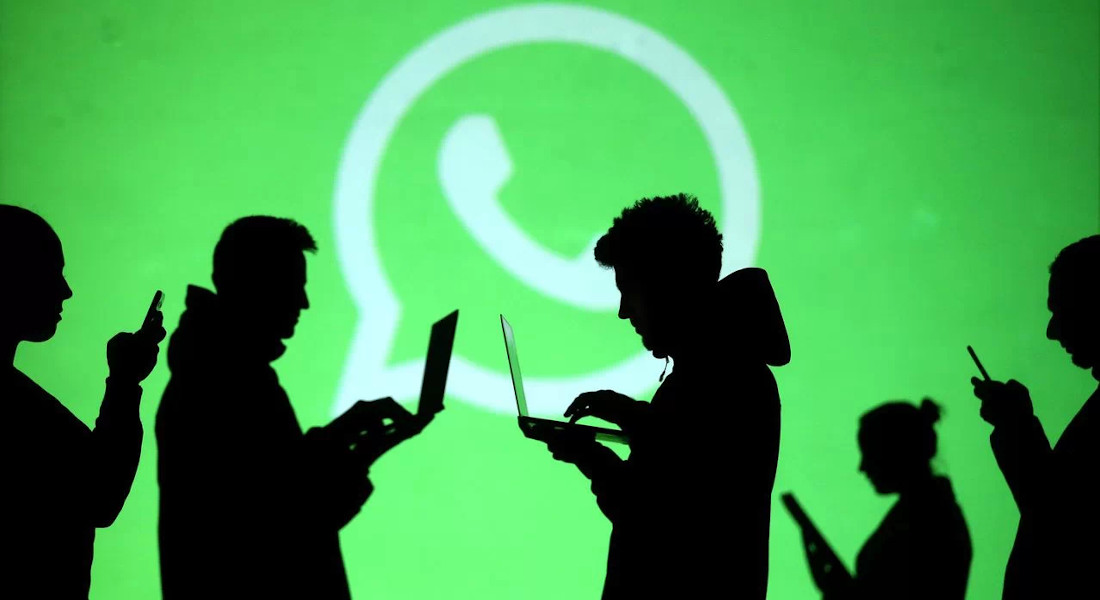 Compartir cadenas en Facebook y WhatsApp no te salva de sus términos. Noticias en tiempo real