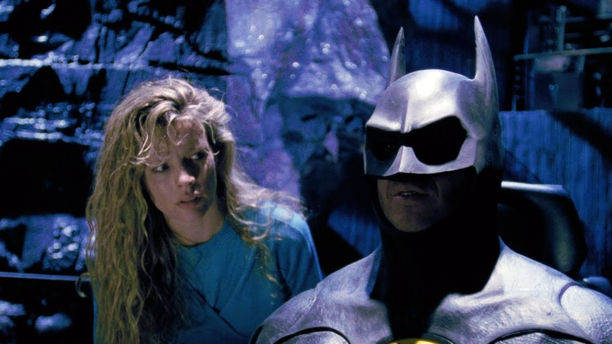 The Flash: fotos revelan el batimóvil y la baticueva de Michael Keaton